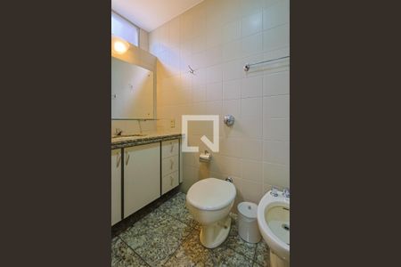 Apartamento à venda com 128m², 3 quartos e 1 vagaBanheiro da Suíte