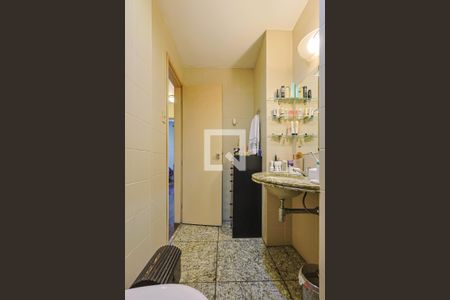 Apartamento à venda com 128m², 3 quartos e 1 vagaBanheiro