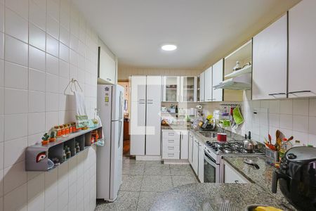 Apartamento à venda com 128m², 3 quartos e 1 vagaCozinha e Área de Serviço