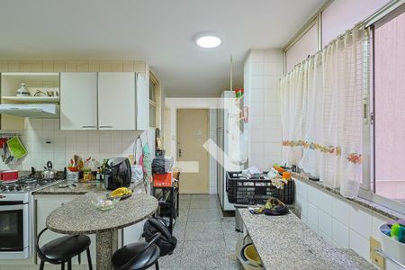 Apartamento à venda com 128m², 3 quartos e 1 vagaCozinha e Área de Serviço