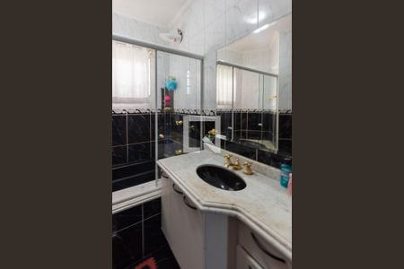 Casa à venda com 200m², 5 quartos e 4 vagas Casa à venda com 200m², 5 quartos e 4 vagasBanheiro da Suíte