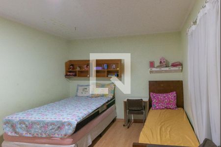 Casa à venda com 200m², 5 quartos e 4 vagas Casa à venda com 200m², 5 quartos e 4 vagasQuarto 1