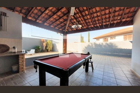 Casa à venda com 350m², 4 quartos e 5 vagasÁrea gourmet