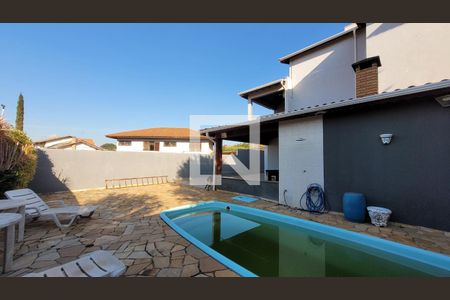Casa à venda com 350m², 4 quartos e 5 vagasQuintal