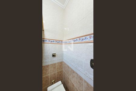 Casa à venda com 350m², 4 quartos e 5 vagasBanheiro Social