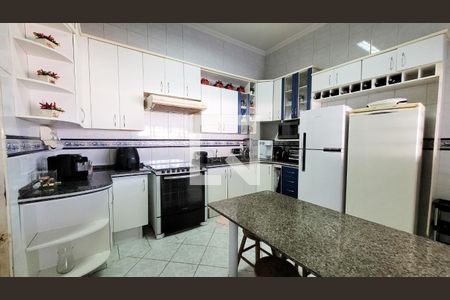Casa à venda com 350m², 4 quartos e 5 vagasCozinha
