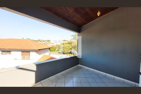 Casa à venda com 350m², 4 quartos e 5 vagasVaranda da Suíte