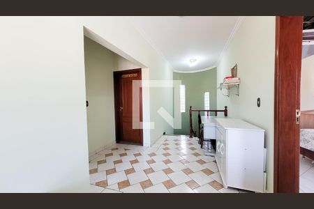 Casa à venda com 350m², 4 quartos e 5 vagasHall dos Quartos