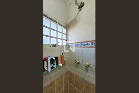 Casa à venda com 350m², 4 quartos e 5 vagasBanheiro Social