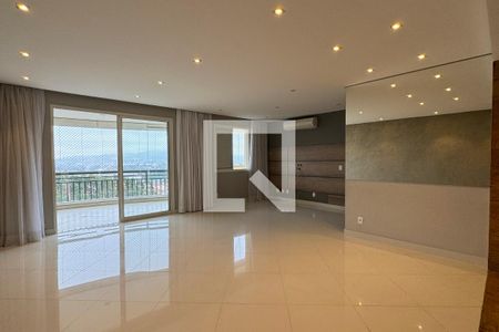 Apartamento para alugar com 122m², 3 quartos e 2 vagasSala