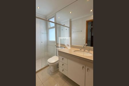 Apartamento para alugar com 122m², 3 quartos e 2 vagasBanheiro da Suíte 1