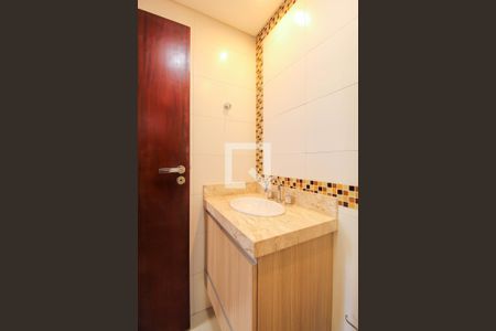 Apartamento para alugar com 114m², 3 quartos e 3 vagas Apartamento para alugar com 114m², 3 quartos e 3 vagasBanheiro da Suíte 1