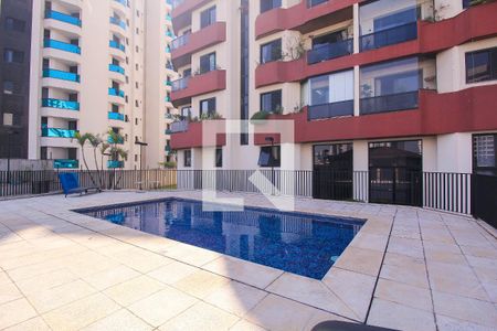 Apartamento para alugar com 114m², 3 quartos e 3 vagas Apartamento para alugar com 114m², 3 quartos e 3 vagasÁrea comum - Piscina