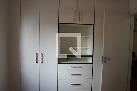 Quarto de apartamento à venda com 1 quarto, 40m² em Jardim Paulista, São Paulo