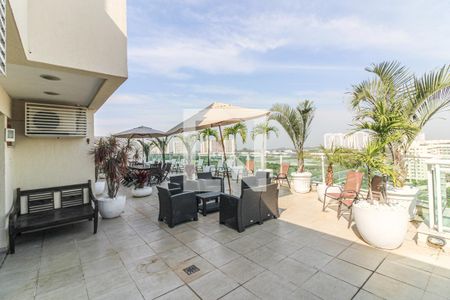 Apartamento para alugar com 160m², 4 quartos e 2 vagasVaranda e Terraço