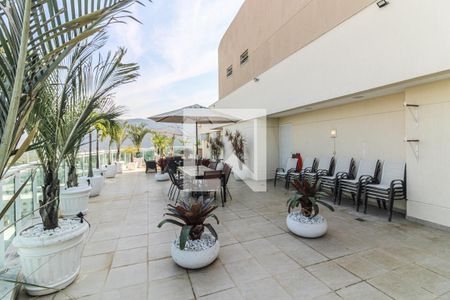 Apartamento para alugar com 160m², 4 quartos e 2 vagasVaranda e Terraço