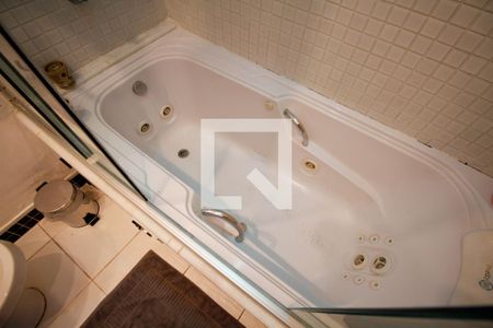 Apartamento à venda com 89m², 2 quartos e 1 vaga Apartamento à venda com 89m², 2 quartos e 1 vagaBanheiro da Suíte
