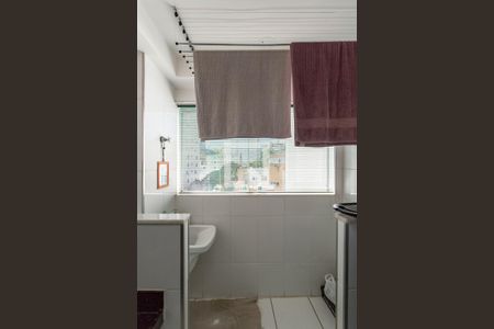 Apartamento à venda com 60m², 2 quartos e 1 vaga Apartamento à venda com 60m², 2 quartos e 1 vagaÁrea de Serviço