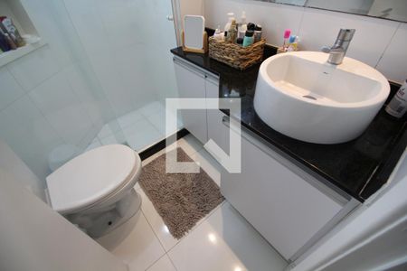 Apartamento à venda com 80m², 2 quartos e 2 vagasQuarto 2 - Banheiro da Suíte