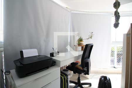 Apartamento à venda com 80m², 2 quartos e 2 vagasQuarto 2 - Varanda