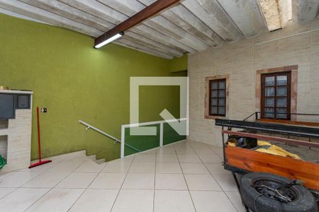 Casa à venda com 120m², 2 quartos e 2 vagas Casa à venda com 120m², 2 quartos e 2 vagasGaragem
