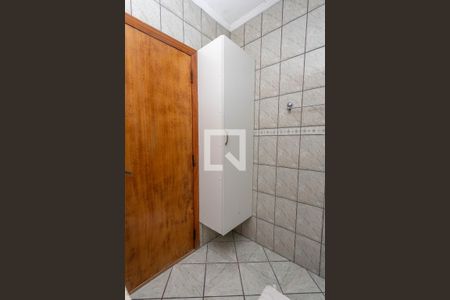 Casa à venda com 120m², 2 quartos e 2 vagas Casa à venda com 120m², 2 quartos e 2 vagasBanheiro