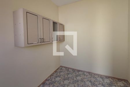 Casa à venda com 300m², 4 quartos e 2 vagas Casa à venda com 300m², 4 quartos e 2 vagasEdícula - Quarto