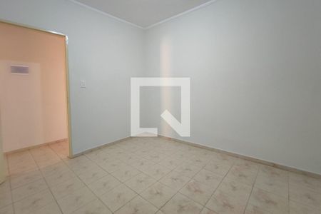 Casa à venda com 300m², 4 quartos e 2 vagas Casa à venda com 300m², 4 quartos e 2 vagasQuarto 3