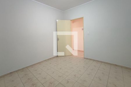 Casa à venda com 300m², 4 quartos e 2 vagas Casa à venda com 300m², 4 quartos e 2 vagasQuarto 3
