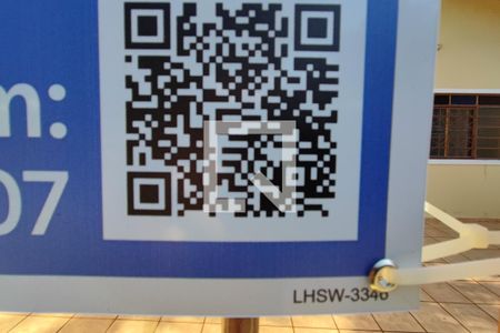 Casa à venda com 300m², 4 quartos e 2 vagas Casa à venda com 300m², 4 quartos e 2 vagasPLACA