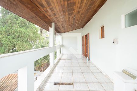 Casa à venda com 429m², 4 quartos e 6 vagasSacada 2 - Suíte 3