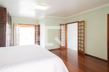 Casa à venda com 429m², 4 quartos e 6 vagasSuíte 3