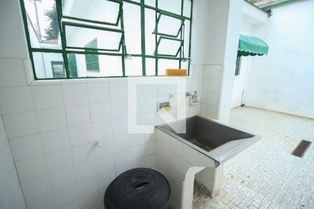 Casa para alugar com 175m², 3 quartos e 1 vagaÁrea de Serviço