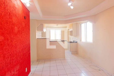 Sala de apartamento para alugar com 2 quartos, 49m² em Sítio Cercado, Curitiba