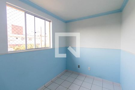 Quarto 2 de apartamento para alugar com 2 quartos, 49m² em Sítio Cercado, Curitiba