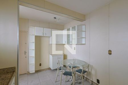 Apartamento à venda com 122m², 3 quartos e 1 vagaCozinha