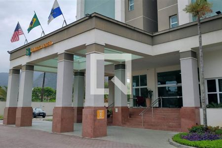 Apartamento à venda com 36m², 1 quarto e 1 vaga Apartamento à venda com 36m², 1 quarto e 1 vagaFachada