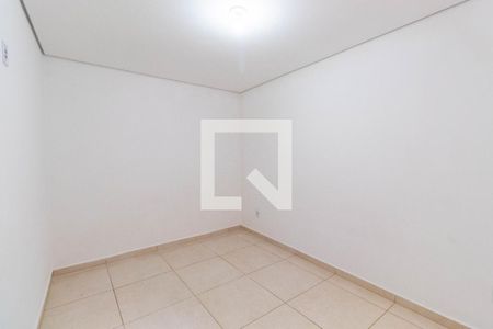 Quarto 2 de apartamento para alugar com 2 quartos, 42m² em Vila Granada, São Paulo