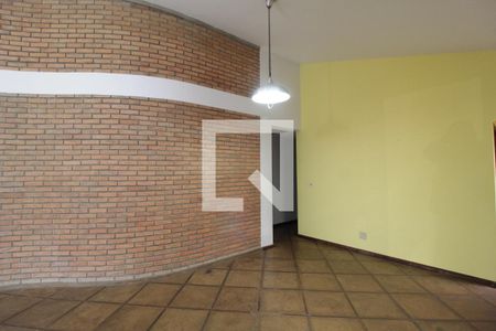 Sala de casa para alugar com 4 quartos, 230m² em Jardim Karaíba, Uberlândia