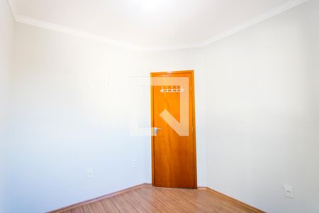 Apartamento à venda com 76m², 2 quartos e 1 vagaQuarto 2