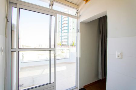 Apartamento à venda com 76m², 2 quartos e 1 vagaÁrea de serviço