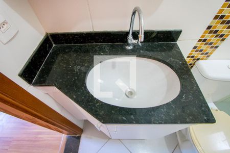 Apartamento à venda com 76m², 2 quartos e 1 vagaBanheiro do quarto 1