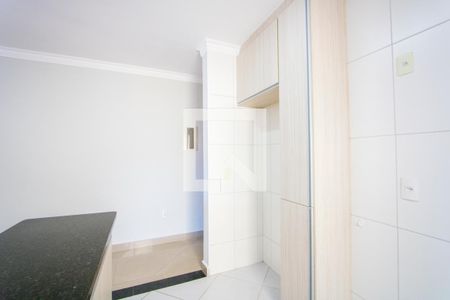 Apartamento à venda com 76m², 2 quartos e 1 vagaÁrea de serviço