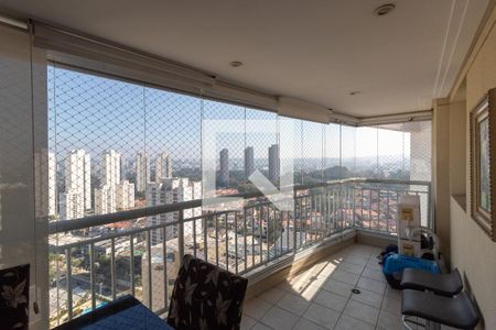 Varanda Goumeut de apartamento à venda com 3 quartos, 107m² em Vila Isa, São Paulo