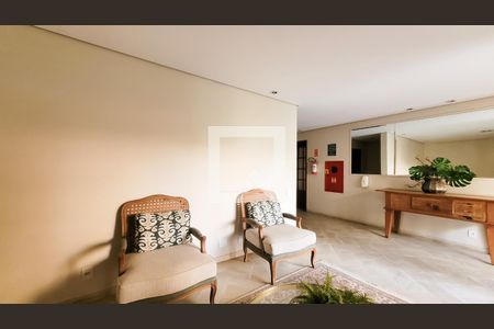 Apartamento à venda com 134m², 3 quartos e 2 vagas Apartamento à venda com 134m², 3 quartos e 2 vagasHall social