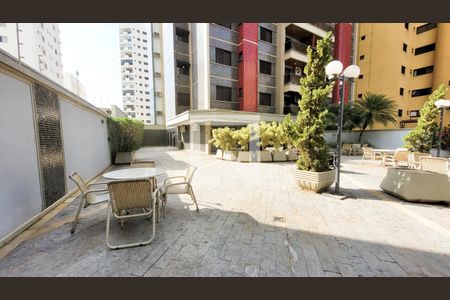 Apartamento à venda com 134m², 3 quartos e 2 vagas Apartamento à venda com 134m², 3 quartos e 2 vagasÁrea comum