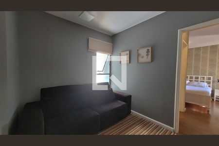 Apartamento à venda com 134m², 3 quartos e 2 vagas Apartamento à venda com 134m², 3 quartos e 2 vagasSala de TV