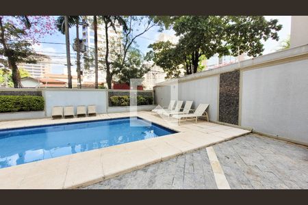 Apartamento à venda com 134m², 3 quartos e 2 vagas Apartamento à venda com 134m², 3 quartos e 2 vagasÁrea comum - Piscina