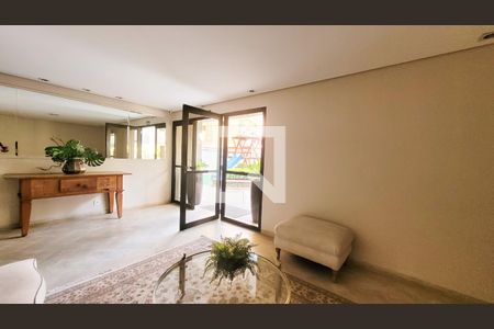 Apartamento à venda com 134m², 3 quartos e 2 vagas Apartamento à venda com 134m², 3 quartos e 2 vagasHall social