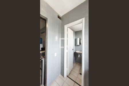Apartamento à venda com 134m², 3 quartos e 2 vagas Apartamento à venda com 134m², 3 quartos e 2 vagasLavanderia